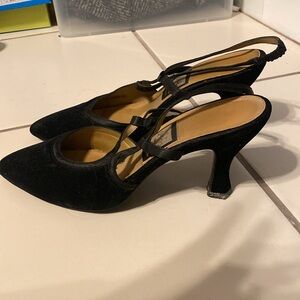Nina black slingback heels